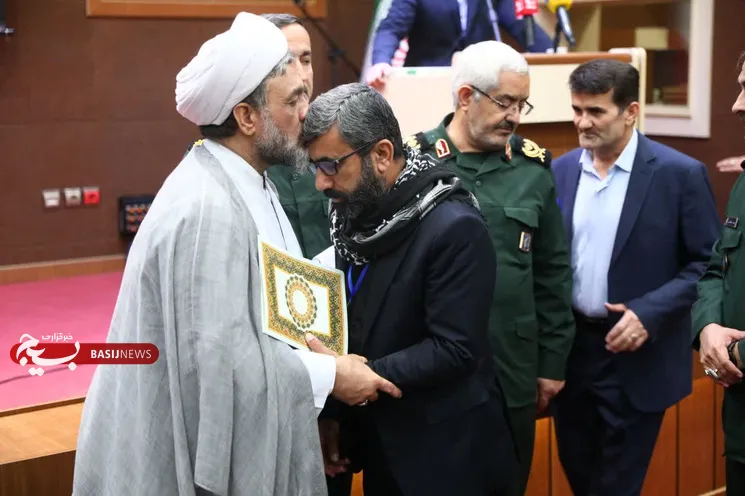 مراسم «روز سرباز» سازمان بسیج مستضعفین