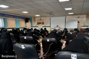 دوره تربیت مدرس حوزه زن و خانواده در همدان برگزار شد