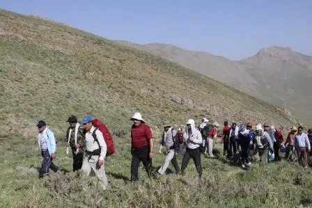 راهپیمایی برد بلند رزمندگان سپاه قمربنی هاشم(ع)