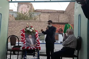تکیه سیار ملت امام حسین _ملت شهادت و حضور درب منازل شهدای زاهدان
