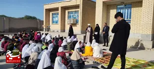 گرامیداشت یاد شهدای کودک ونوجوان کرمان در مدرسه شهید عباسپور روستای جزیره شمالی + گزارش تصویری
