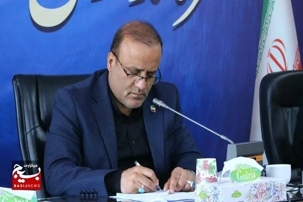بدرقه باشکوه رهبر شهید انقلاب در ملایر/ ملایر آماده پذیرایی از 7 هزار زائر است
