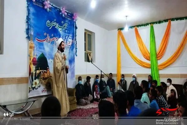 جشن میلاد پیامبر مکرم اسلام و امام صادق در کرباسک زابل برگزار شد