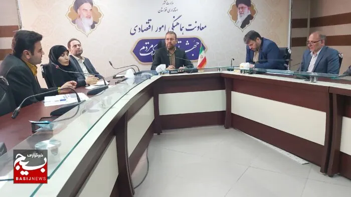اشتغال محله محور بر اساس تشکیل تعاونی های محلات دنبال می شود