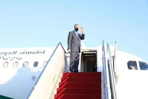 وزیر امور خارجه عازم عمان شد