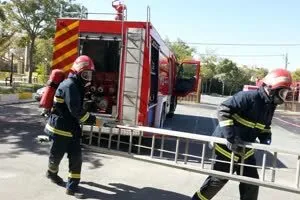 ۱۳۰ مورد عملیات و نجات جان ۷۷ نفر توسط آتش‌نشانان ایلام انجام شد