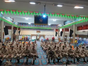 جلسه انس و الفت نیروهای وظیفه با فرماندهان لشکر14امام حسین(علیه السلام)