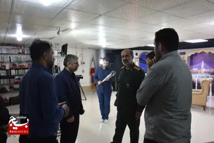 گزارش تصویری بازدید فرماندار محترم اهواز از گروه تلویزیونی و خبرگزاری بسیج وتجلیل از عوامل آن به مناسبت روز خبرنگار