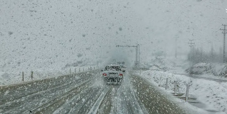 راه‌های ارتباطی سمنان به مازندران و گلستان بسته شد