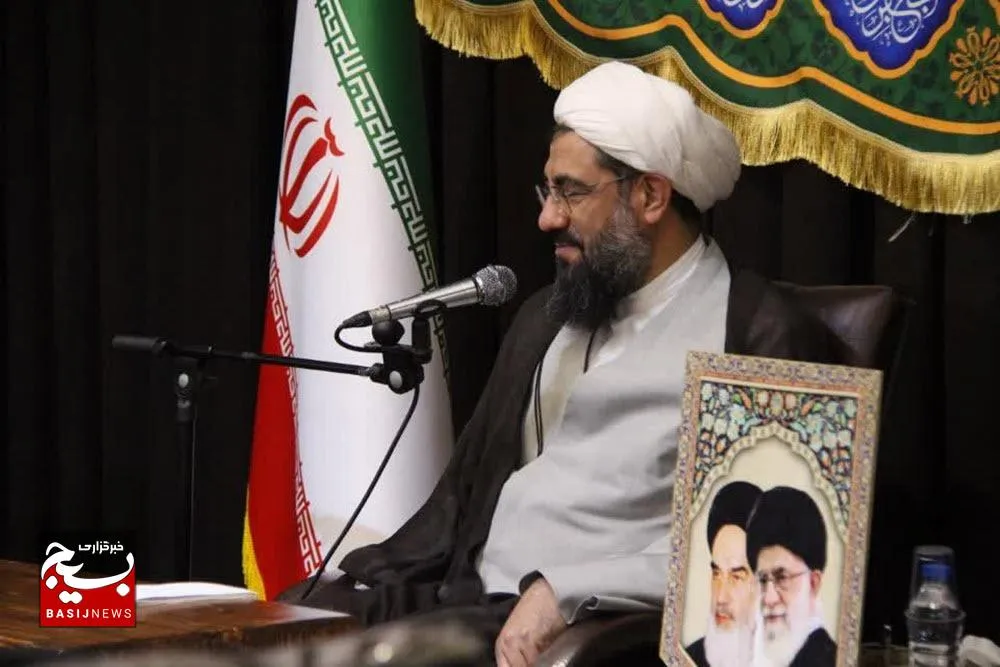 حل مشکلات فرهنگی با وحدت رویه و برنامه‌ریزی منسجم پیگیری شود 