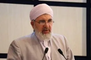 علما و روحانیون درخط مقدم فریضه الهی جهاد&zwnj;تبیین هستند