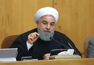 سالانه ۵۰ میلیارد دلار از درآمد دولت کم شده است