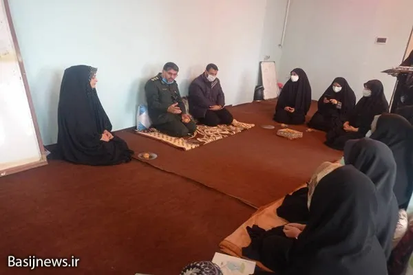 مقام معظم رهبری در زمینه اقتصادی راه را برای ما مشخص کرده‌اند