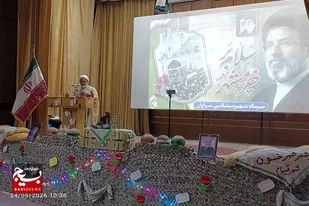 امروز سنگر مقابله با دشمن از میدان جنگ به میدان بصیرت و حضور مردم منتقل شده است