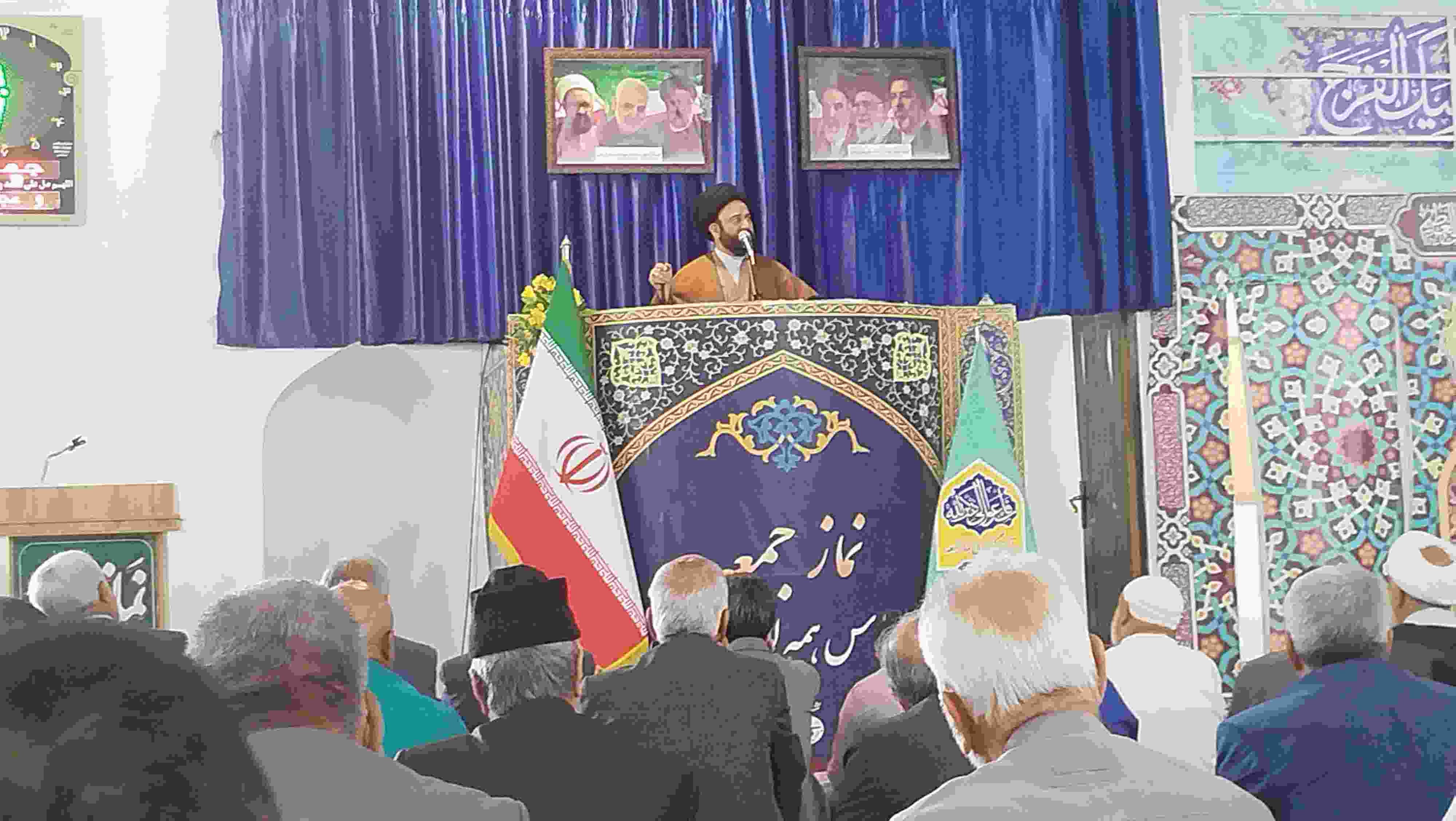 دشمن با شایعه‌پراکنی به دنبال بحران‌آفرینی در کشور است