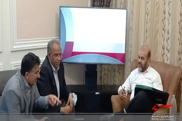 ارائه گزارش وضعیت راهها و طرح نهضت ملی مسکن سیستان و بلوچستان به وزیر راه و شهرسازی