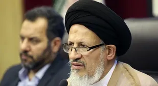مسؤولان نفوذی غربگرا در ترویج بی عفتی و ولنگاری بین جوانان جامعه ما نقش دارند