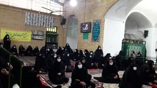 بصیرت حق را از باطل متمایز می کند