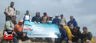 صعود کوهنوردان نیروی زمینی سپاه به قله شاهوار شاهرود+ عکس