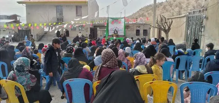 جشن بزرگ اعیاد شعبانیه در محله حاشیه نشین سیوان(کارخانه نمک)برگزار شد
