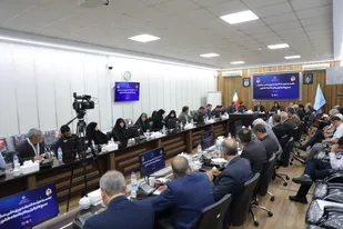نشست تخصصی هیئت اندیشه&zwnj; ورزی سازمان بسیج کارگران و کارخانجات کشور با محوریت هم اندیشی و تبادل نظر پیرامون مسائل مهم جامعه کار و تولید برگزار گردید.