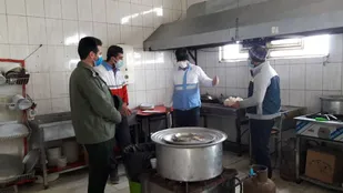 بهره مندی ۴۴ هزار نفر از خدمات طرح ناظران سلامت(حاج قاسم سلیمانی)