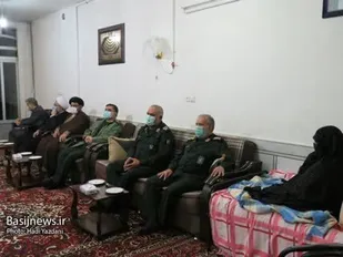 دیدار سردار فدوی با خانواده معظم شهدا