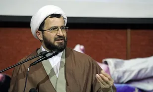 فرزندان برخی عمامه به سرهای در قدرت، کشور را چاپیدند