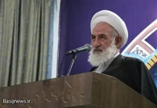 مسلمانان با تقویت وحدت توطئه دشمنان را خنثی کنند