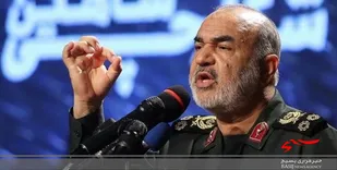مردم ایران رهبر انقلاب را تنها نگذاشته&zwnj;اند