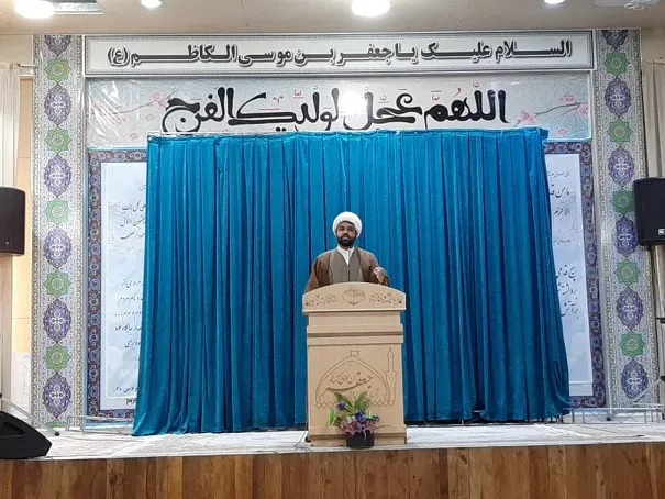 انتقاد امام جمعه پیشوا از عدم حضور مسئولین در نمازجمعه