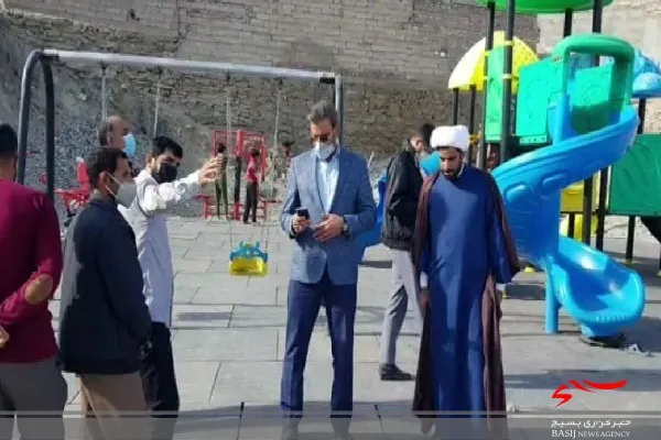برپایی میز خدمت درمحل مسجد فاطمه الزهرا  زاهدان