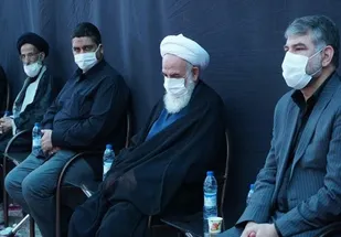 نماز ظهر عاشورا به امامت نماینده ولی فقیه در کاشان اقامه شد