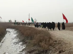 مزاری از جنس آب...