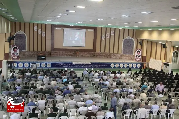 اجتماع بزرگ پیشکسوتان دفاع مقدس در جهرم برگزار شد