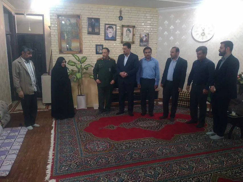 تجلیل از مادرشهید