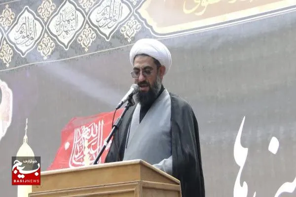 مهم تقرب به هدف حسین بن علی(ع) است