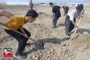 حضور نوجوانان بسیجی در اردوی جهادی نیم روزه در سرخه