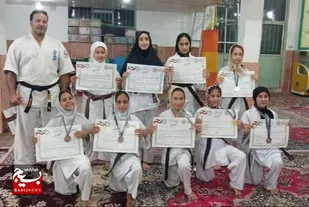 ۹ مدال رنگارنگ حاصل تلاش قهرمانان کوچک کاراته&zwnj;کای روستای ابدال&zwnj;آباد در نصرآباد تربت جام