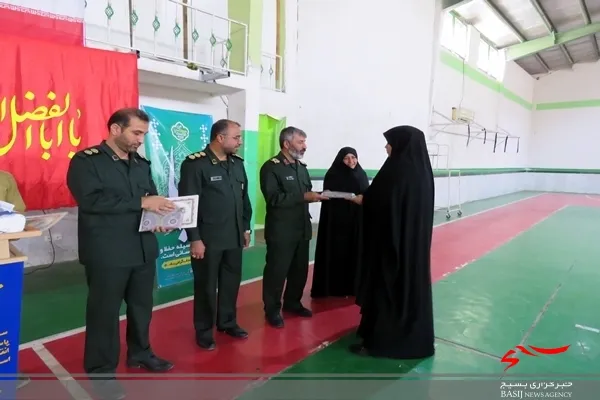 برگزاری اختتامیه جشنواره فرهنگی ورزشی عطر عفاف در بوشهر/ تجلیل از خواهران برگزیده و فعال ورزشی استان بوشهر
