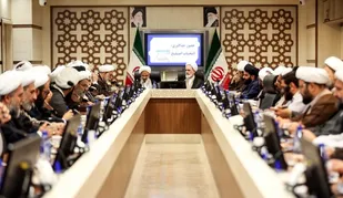 نشست مشترک وبیناری نمایندگان ولی فقیه در استان ها، مسئولان بسیج طلاب و روحانیون و مدیران استانی حوزه&zwnj; با موضوع انتخابات ریاست جمهوری