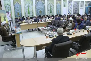 دیدار مداحان،شاعران هیئات مذهبی با امام جمعه شهرکرد