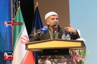 بسیجیان و سرداران سپاه از فروتن&zwnj;ترین و با اخلاص&zwnj;ترین افراد هستند