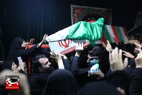 وداع با پیکر شهید‌القدس «میلاد بیدی» در معراج شهدا