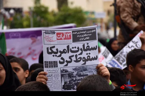 نسل سوم و چهارم انقلاب متحدانه انزجار خود را از آمریکا نشان دادند/ نمایش وحدت مردم در برابر استکبار جهانی