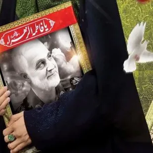 پیشرفت دختران ایرانی با دوری از غرب زدگی