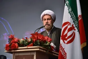 انجام كارهای خیر، آرامش و امید را به جامعه منتقل می&zwnj;كند