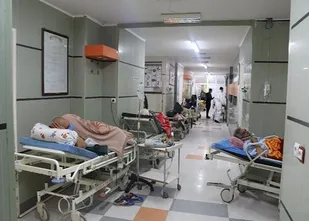 وضعیت فوق بحرانی کرونا در کردستان/ راهرو&zwnj;های بیمارستان&zwnj;ها مملوء از بیماران کرونایی شده است