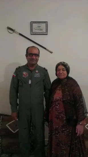 عهد خلبان کهگیلویه و بویراحمدی با مادر