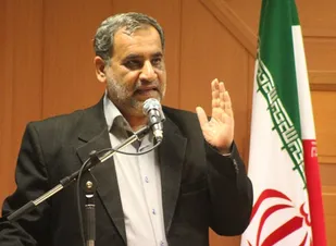 مسوولین به خاطر حفظ مقام وظایف شرعی خود را نادیده می گیرند